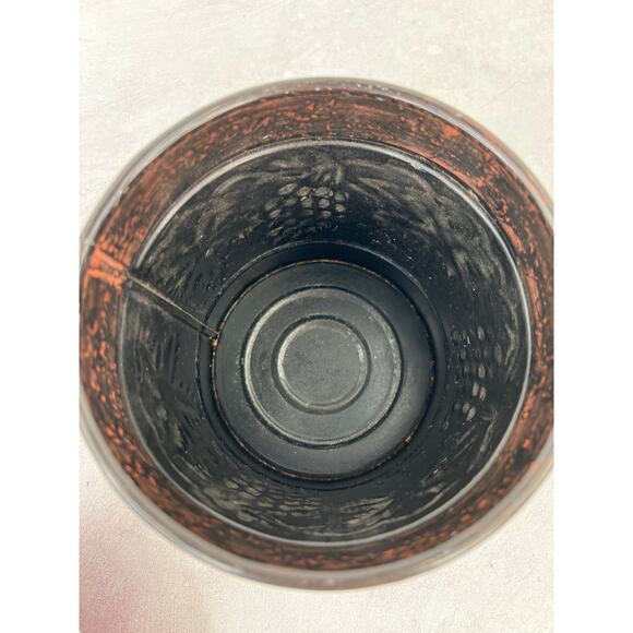 Tin Planter/ Bucket 41/2 inches tall and 5 inches‎ wide. - Picture 5 of 9